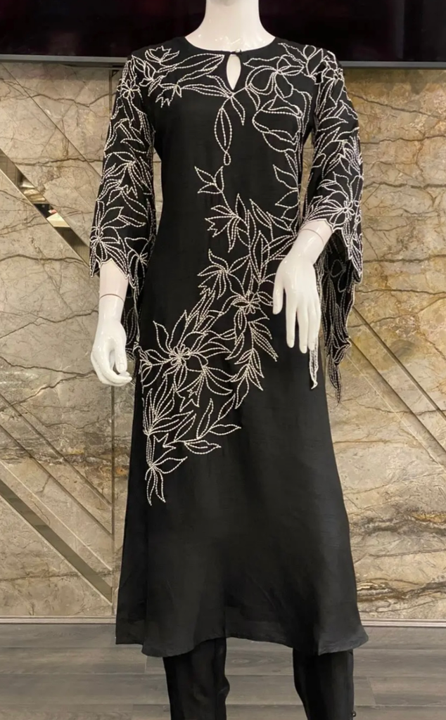 Black Knee Length Kurta with Pants 
